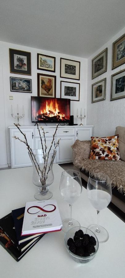 Royal Apartment Бар Экстерьер фото
